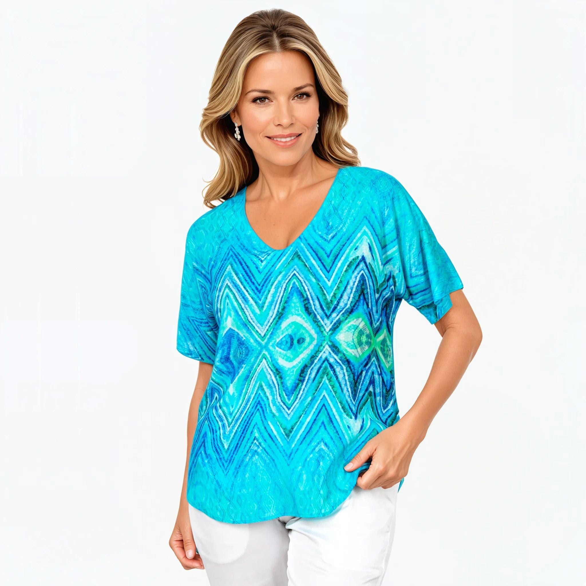 Claire Powell t-shirt in Serenity print