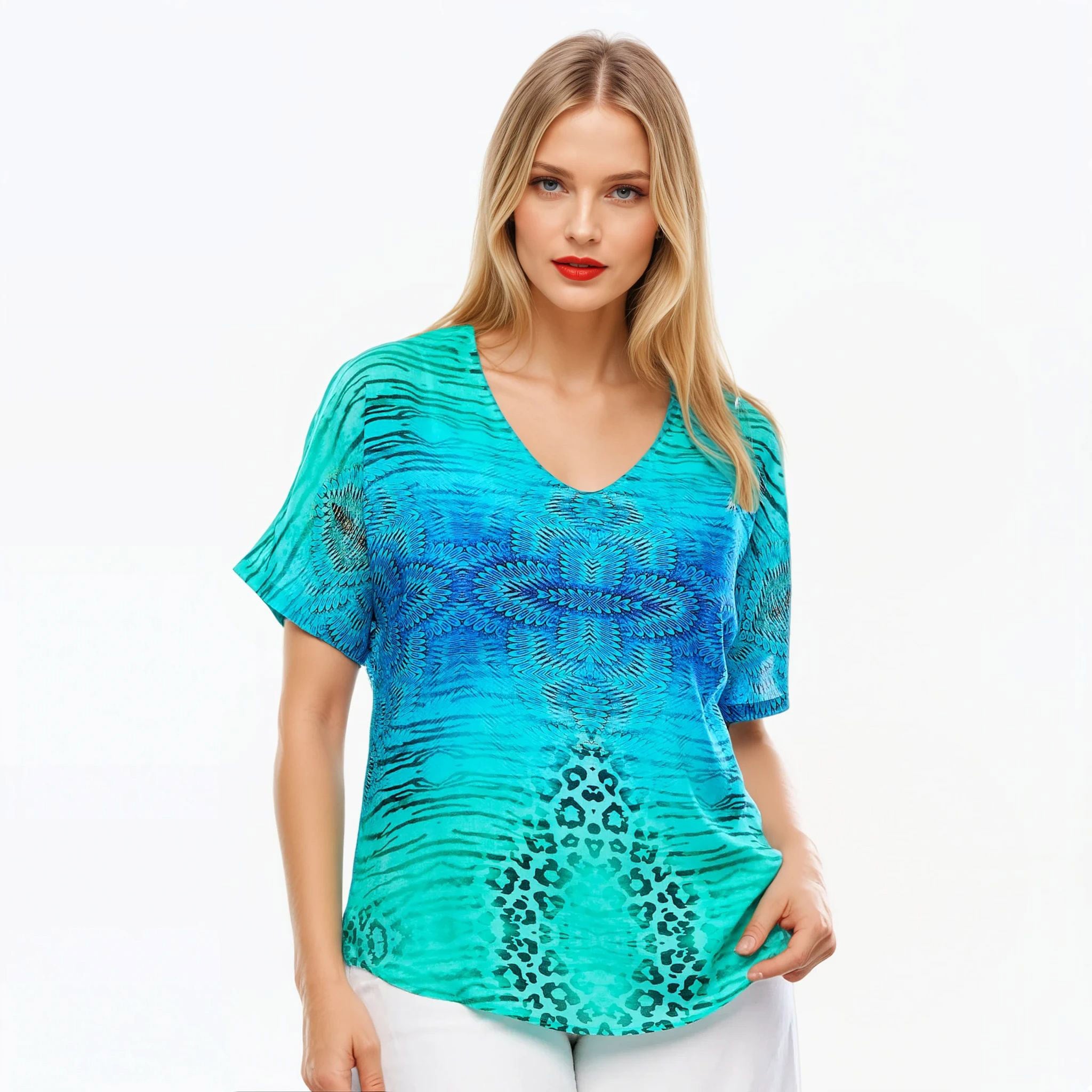 Claire Powell V-Neck T-Shirt (Spray)