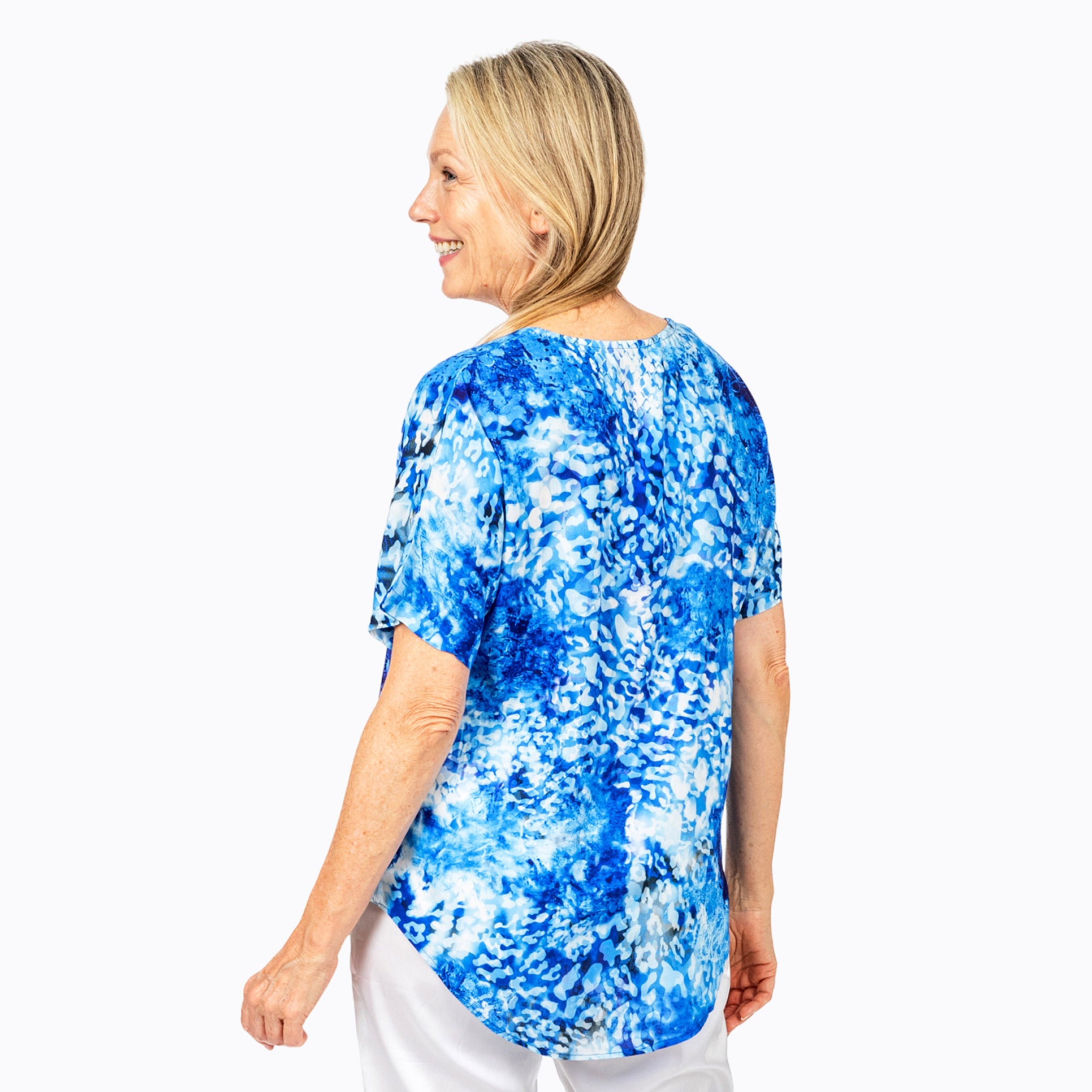 Claire Powell V-Neck T-Shirt (Snowcat)