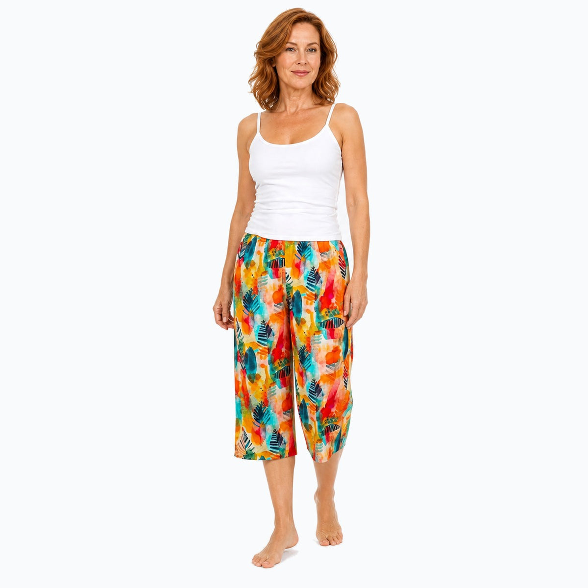 Woman wearing the Claire Powell Tropicana Cotton 7/8 Pants, three-quarter view