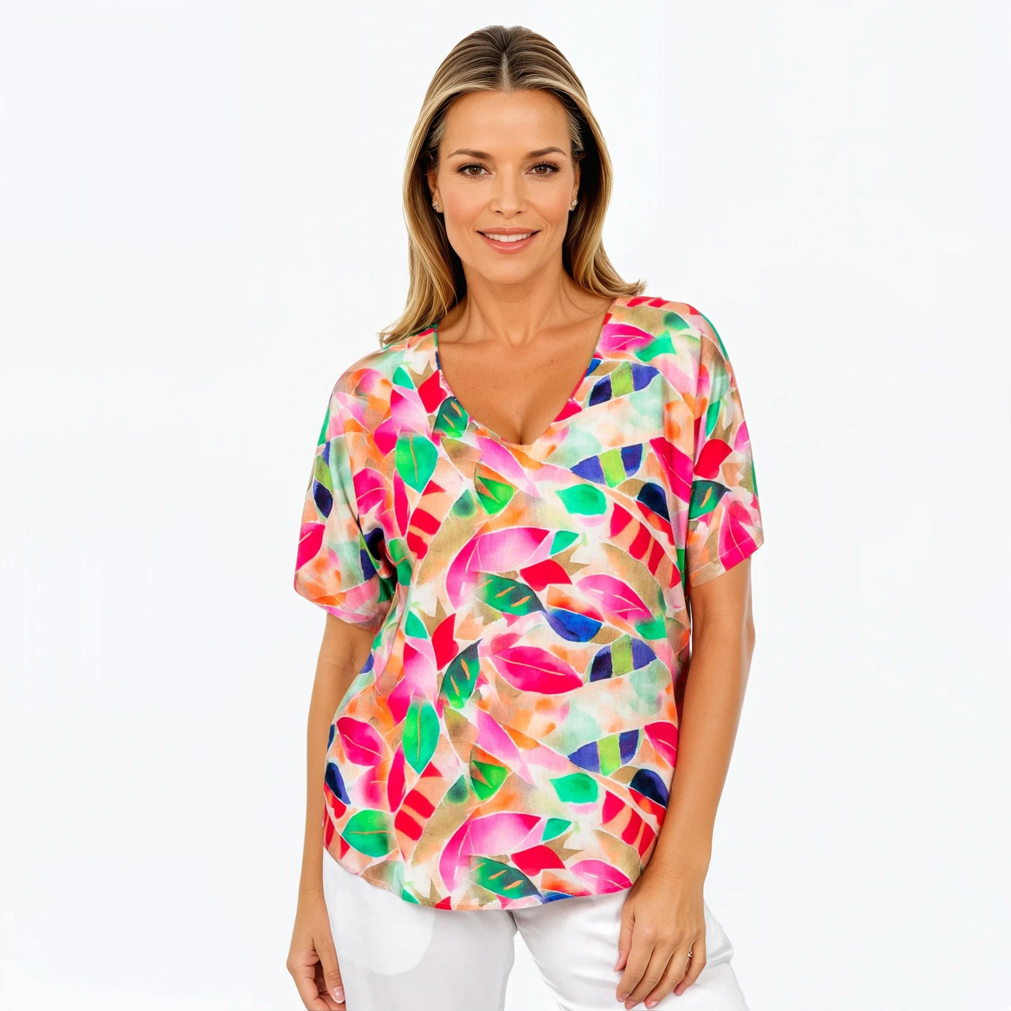 claire Powell t-shirt in la-peach print