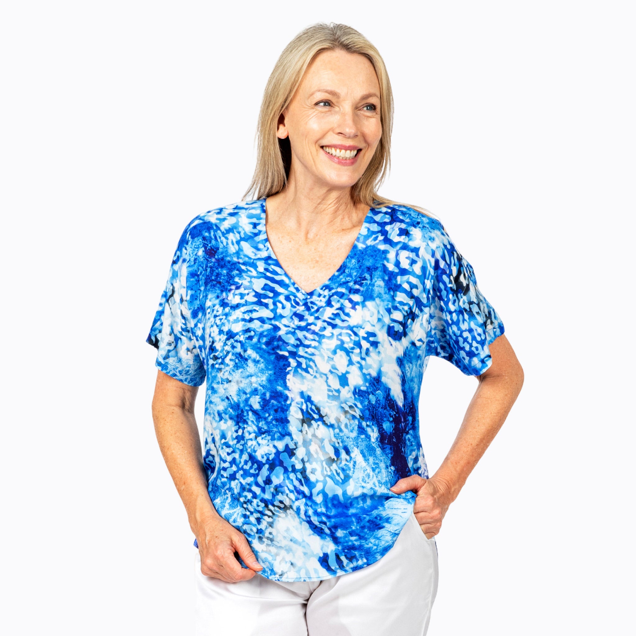 Claire Powell V-Neck T-Shirt (Snowcat)